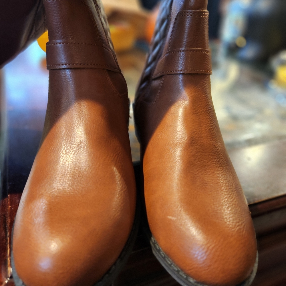 Brown boots